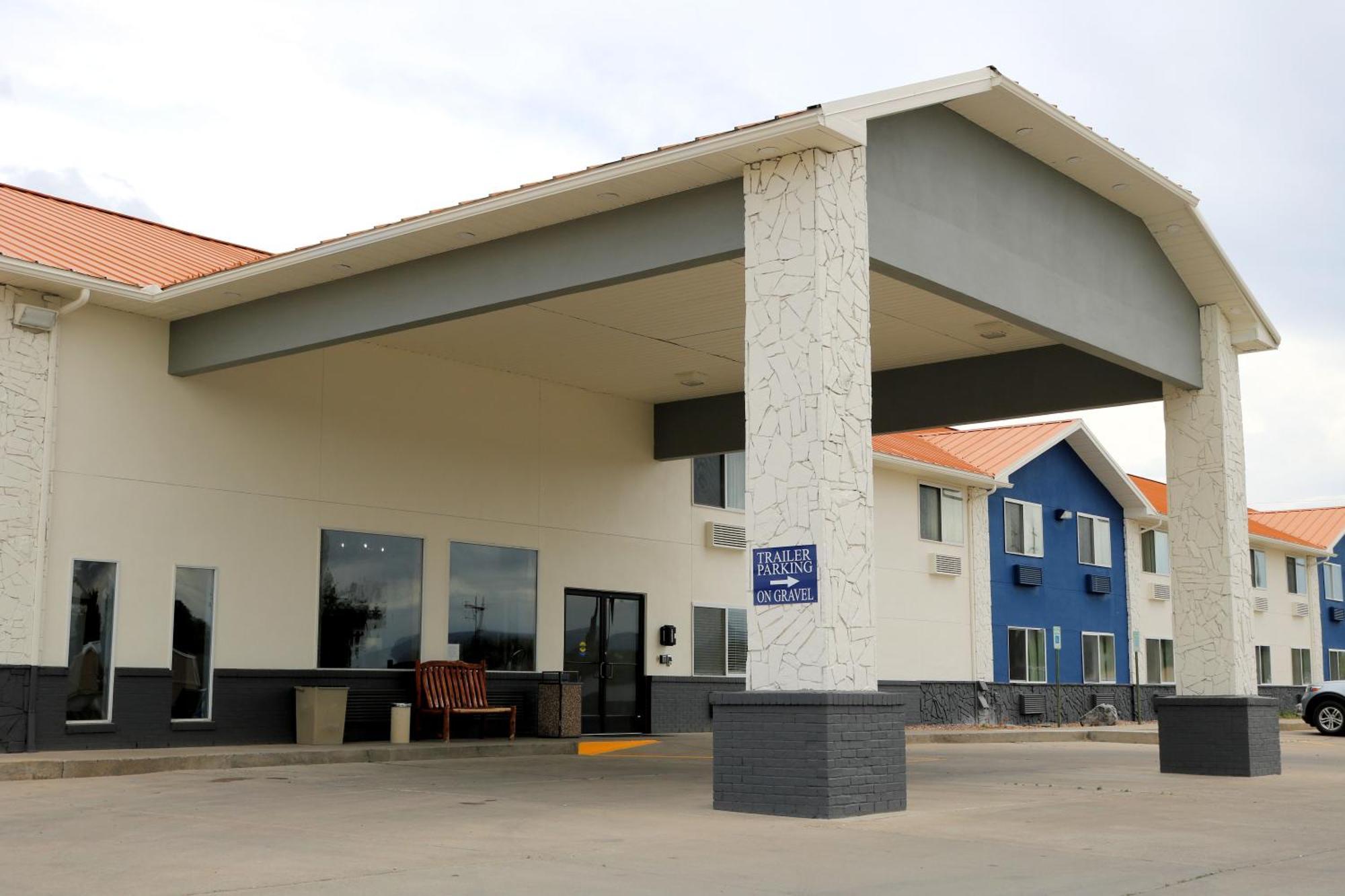 Best Western Montrose Inn Exterior photo